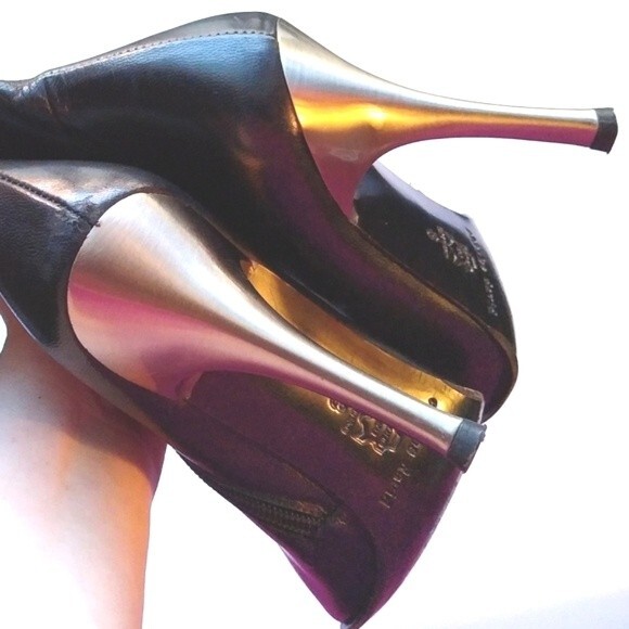 Charles David Stiletto Heel Mid Calf Leather Boots Black Sz 8 - Picture 3 of 9